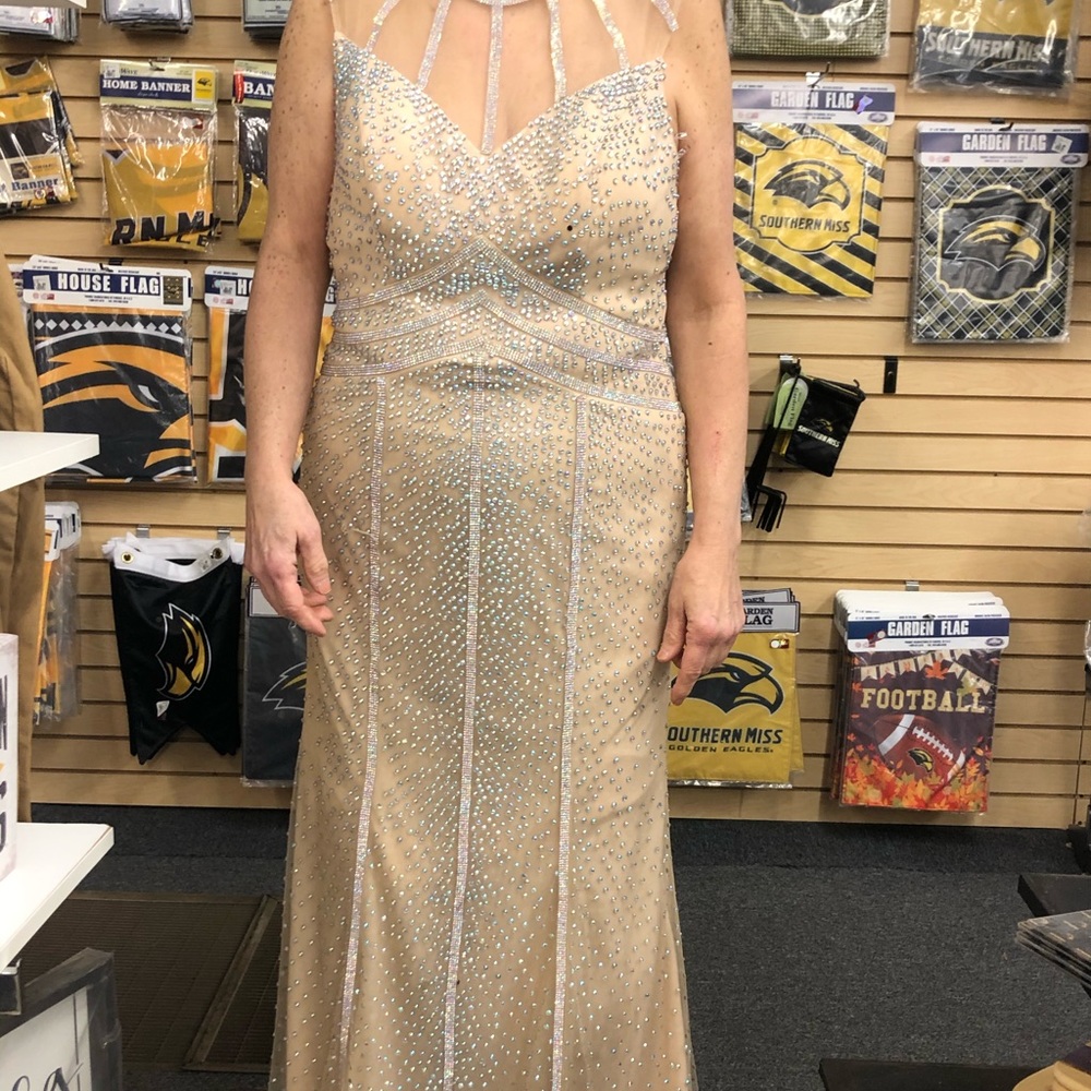 Formal dress/prom dress